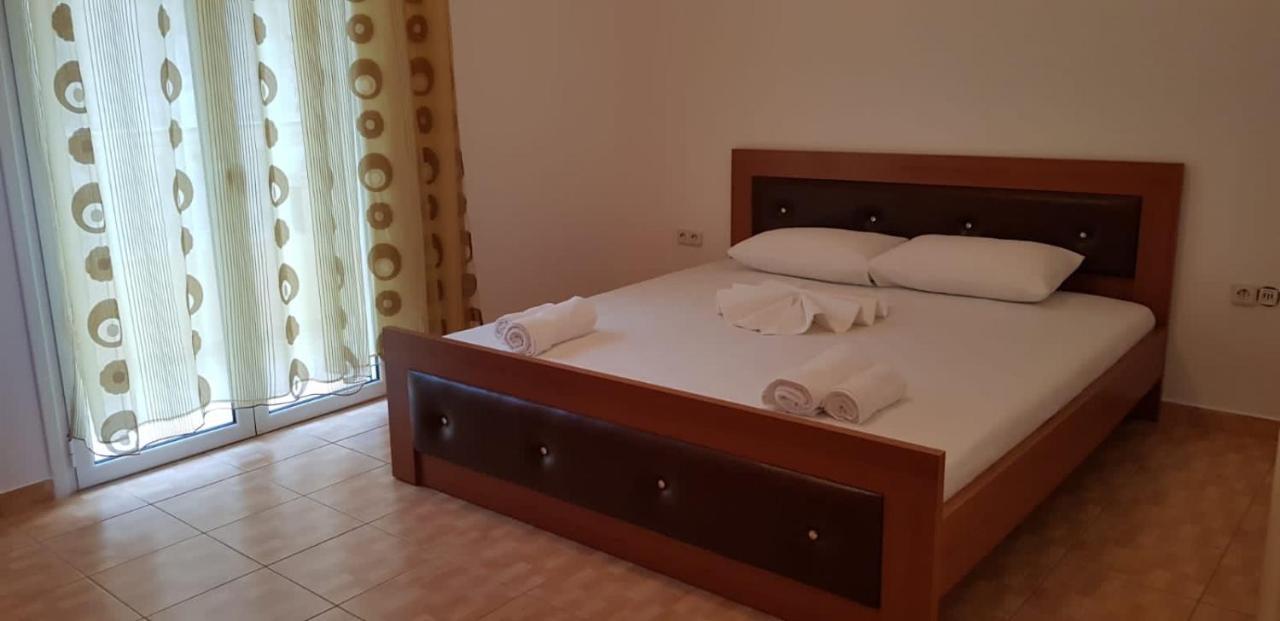 Stunning Sea View Apartments Sarandë Eksteriør billede
