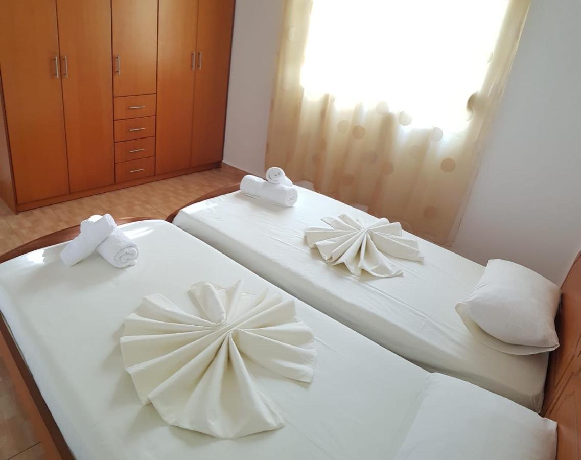 Stunning Sea View Apartments Sarandë Eksteriør billede