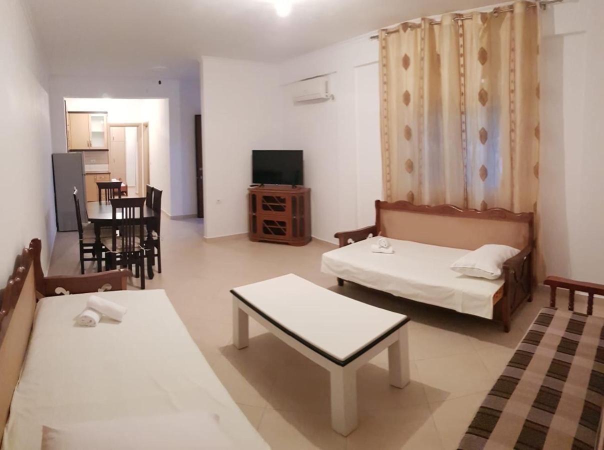 Stunning Sea View Apartments Sarandë Eksteriør billede