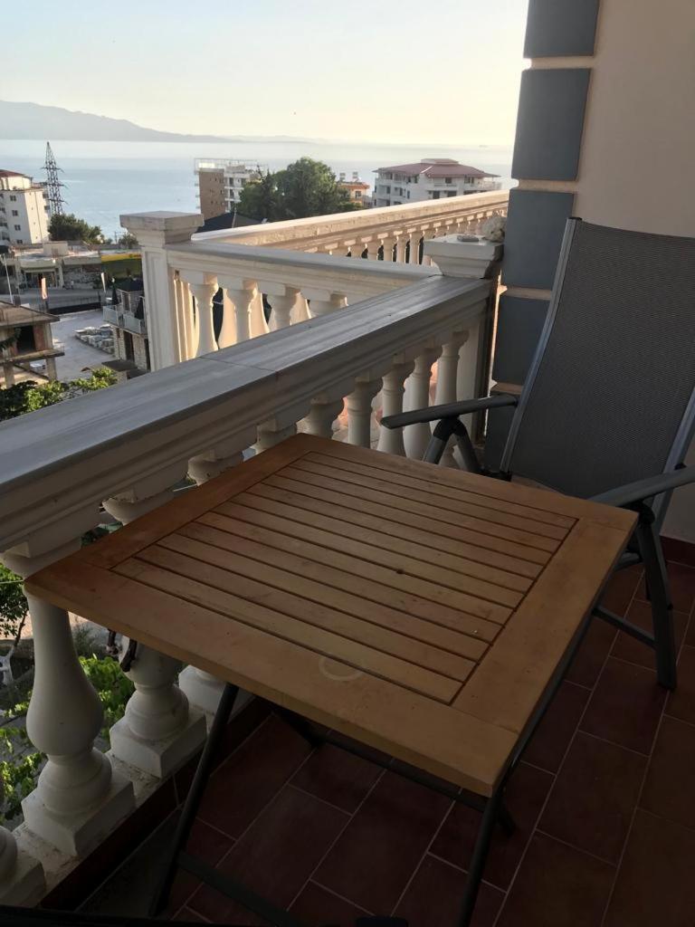 Stunning Sea View Apartments Sarandë Værelse billede