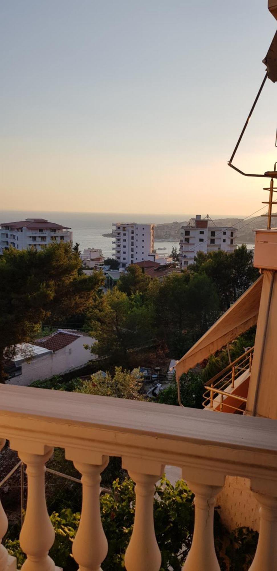 Stunning Sea View Apartments Sarandë Værelse billede