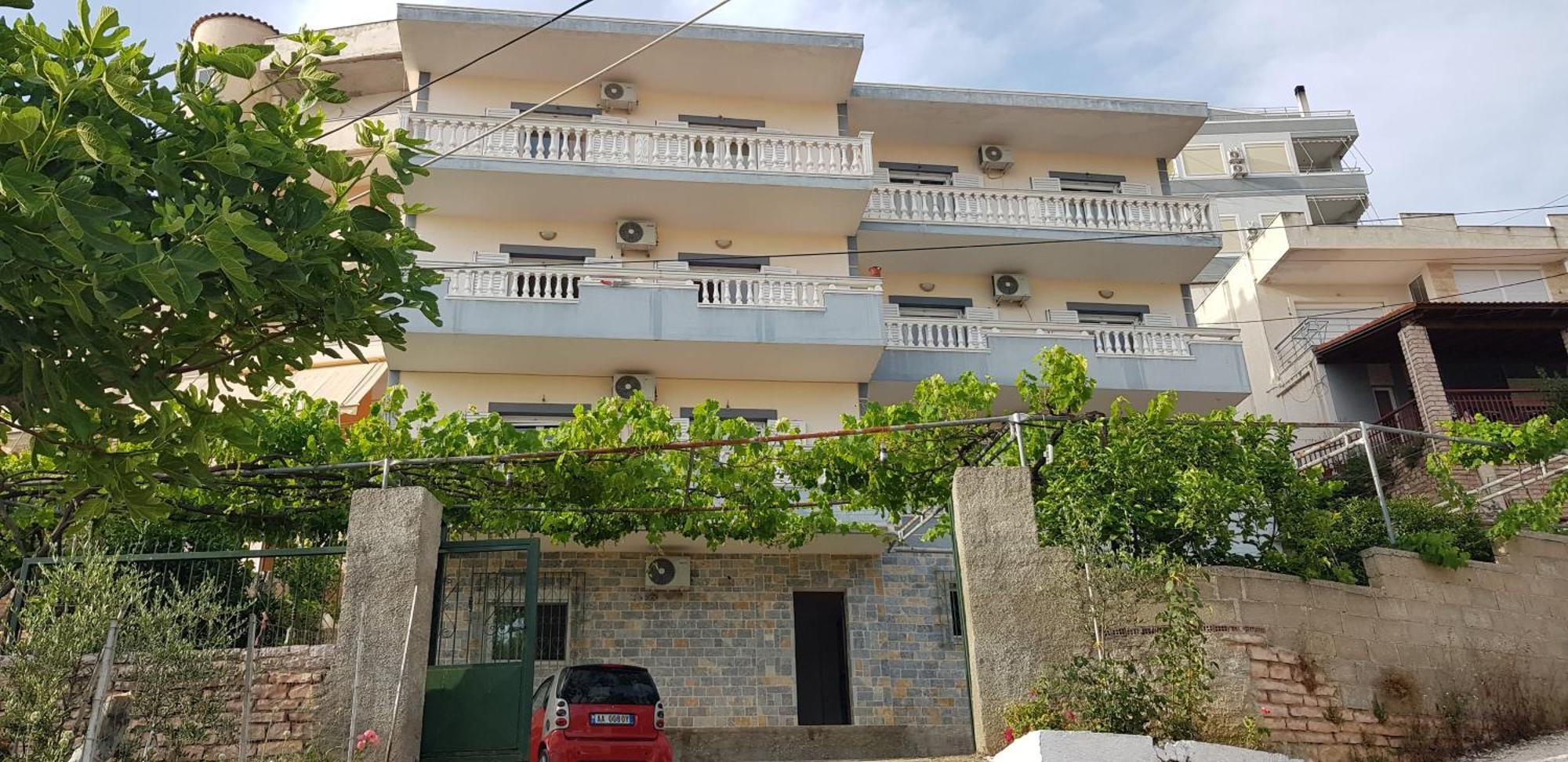Stunning Sea View Apartments Sarandë Værelse billede